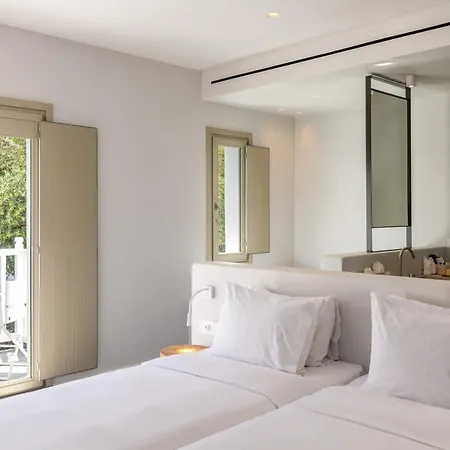 Hotell Rochari 4*